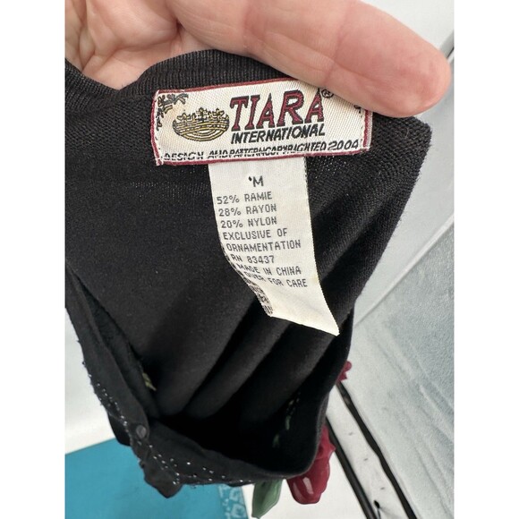 Vintage Tiara International Embroidered Cardigan Black Floral Sweater Womens M - Picture 8 of 13